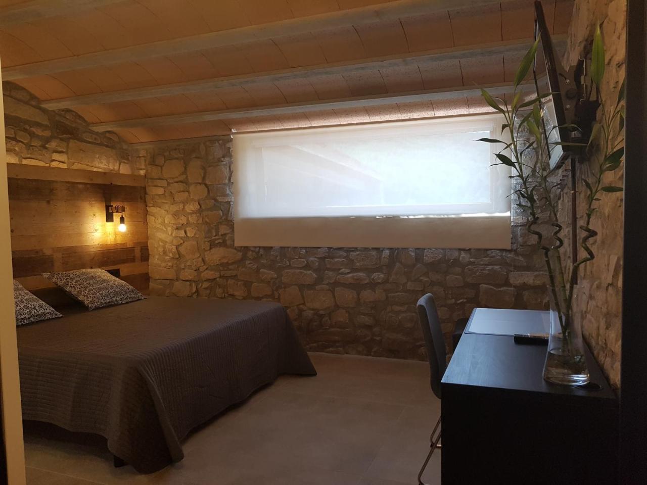 Les Muntades Villa Jorba Buitenkant foto